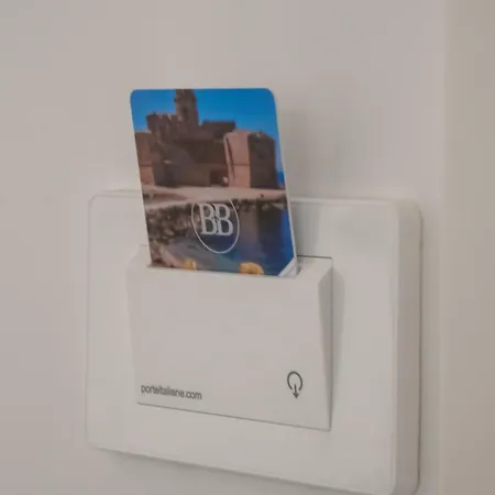 Papavero Giallo لا كاستيلا