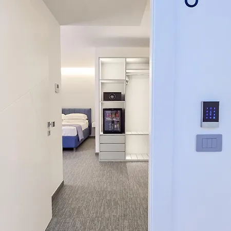 Papavero Giallo 4* لا كاستيلا